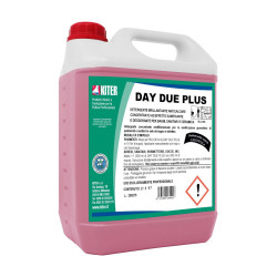 DAY DUE PLUS LT 5 KITER Detergente brillantante anticalcare concentrato igienizzante deodorante per bagni