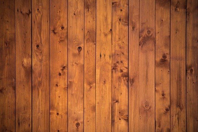 parquet sottile su pavimento